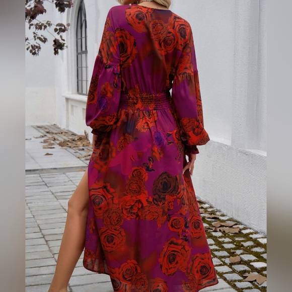 Chic Split Printed Surplice Midi Dress with Long Sleeves - Picture 4 of 5